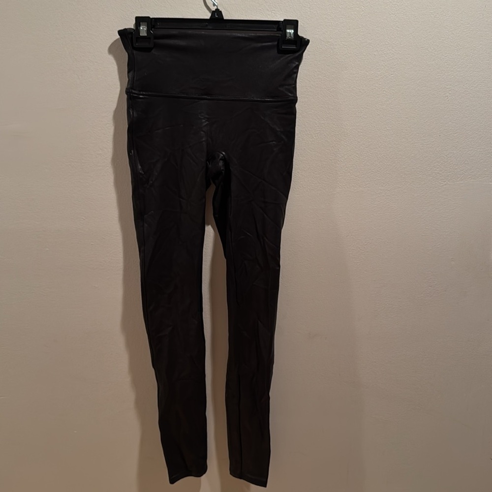 Spanx Faux Leather Leggings Black Medium - Picture 3 of 6